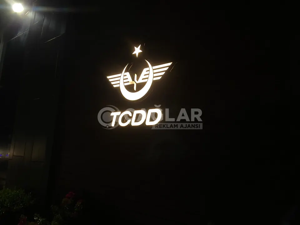TCDD için ışıklı kurumsal logo uygulaması